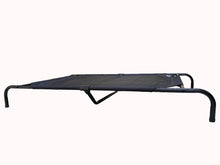 Cargar imagen en el visor de la galería, Cama elevada para mascotas